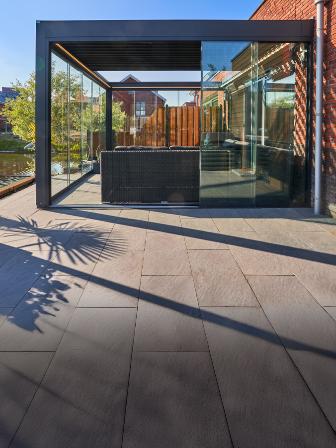 Woodpecker Glass Rooms