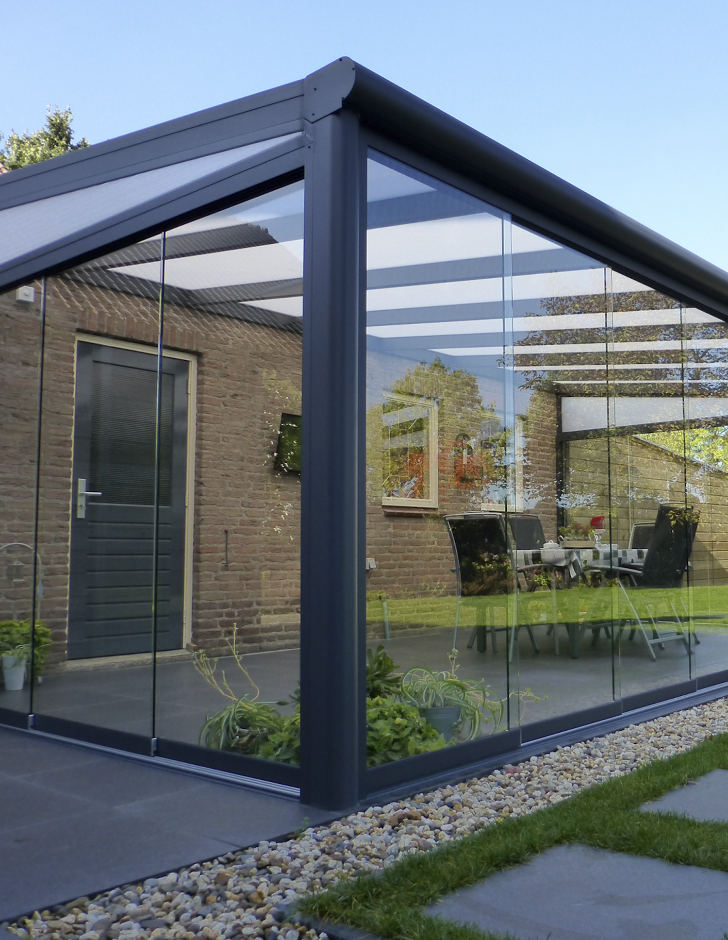 Woodpecker Glass Rooms